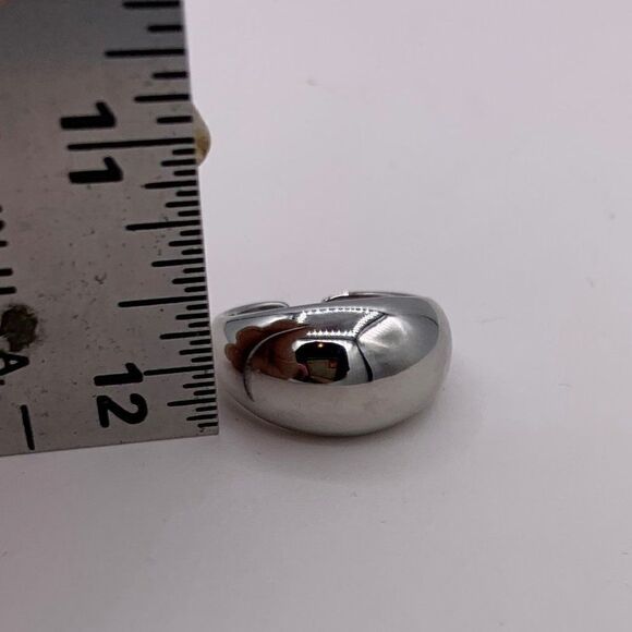 Ring, new, no tags, solid 925 sterling, adjustable, minimalist, modern classic - Picture 5 of 17